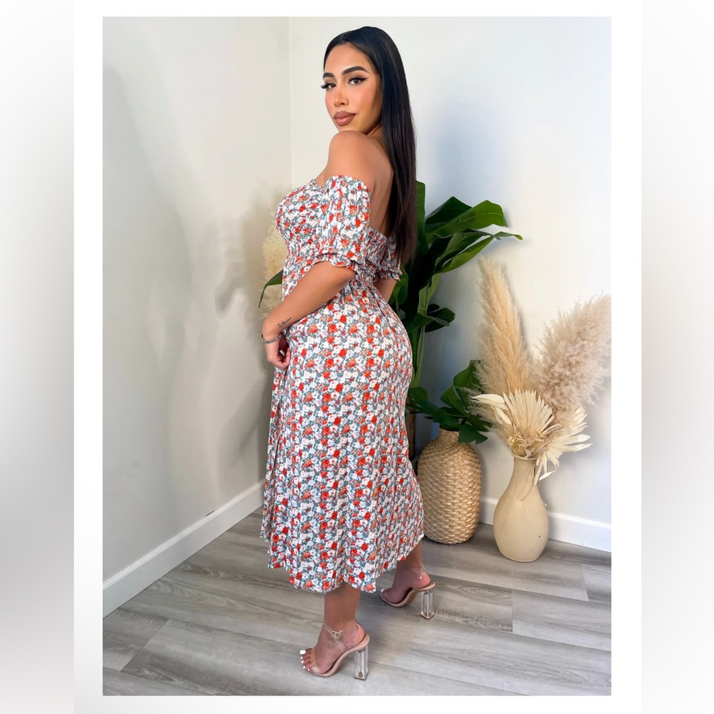 Lauras boutique- Alyssa floral dress - Picture 2 of 12